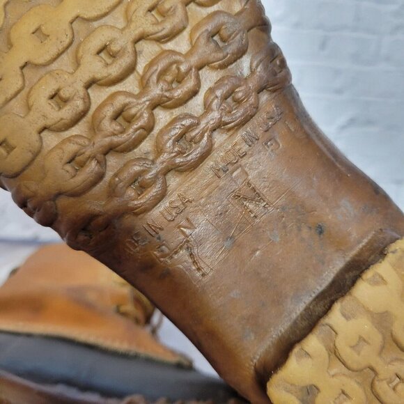 Vintage LL Bean Maine Hunting Shoe Brown Womens 7 Narrow 8" Leather Duck Boots - Picture 6 of 9